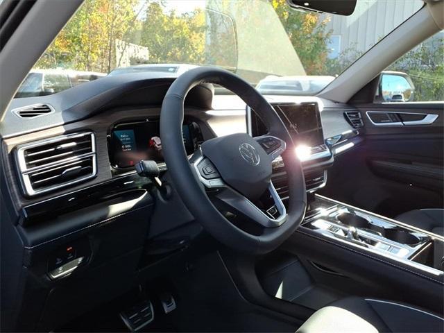 new 2026 Volkswagen Atlas car, priced at $53,352