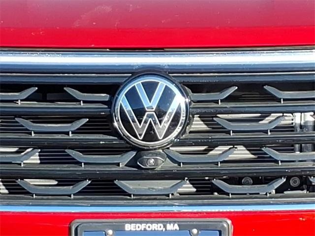 used 2025 Volkswagen Atlas car, priced at $43,701