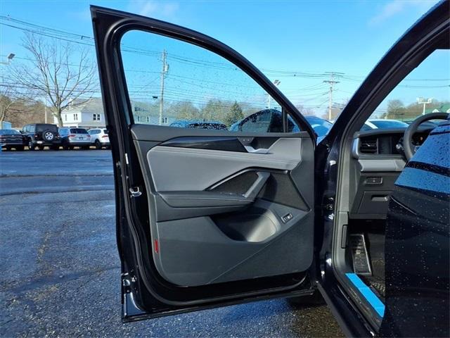 new 2026 Volkswagen Tiguan car, priced at $38,939