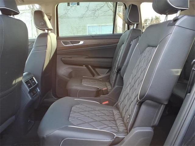 new 2026 Volkswagen Atlas car, priced at $52,975