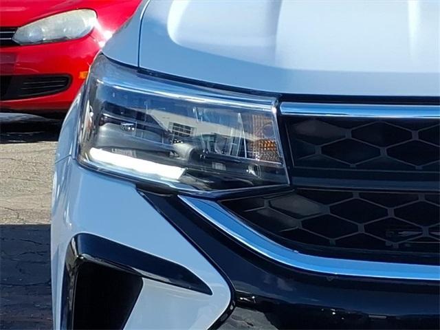 used 2024 Volkswagen Taos car, priced at $21,094