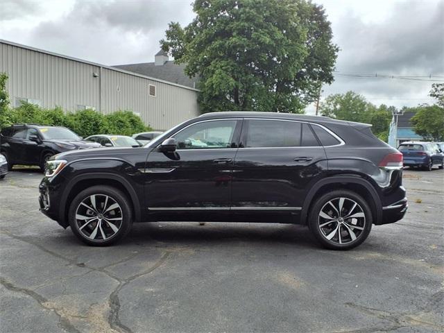 new 2025 Volkswagen Atlas Cross Sport car, priced at $50,664