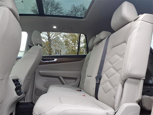 new 2026 Volkswagen Atlas car, priced at $45,555