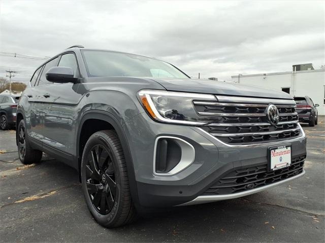 new 2026 Volkswagen Atlas car, priced at $45,555