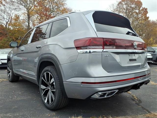 new 2026 Volkswagen Atlas car, priced at $52,377