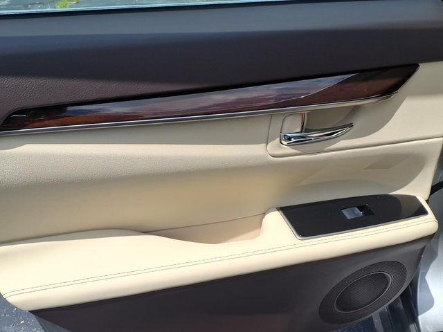 used 2017 Lexus ES 350 car, priced at $26,464