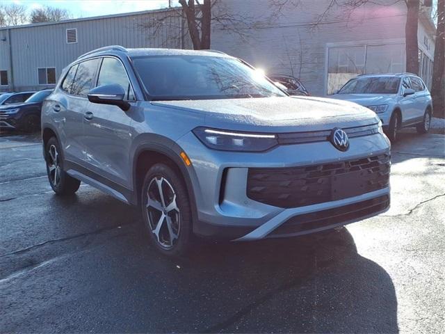 new 2026 Volkswagen Tiguan car, priced at $35,733