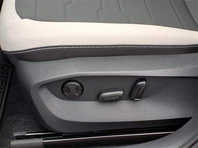 new 2026 Volkswagen Taos car, priced at $32,891