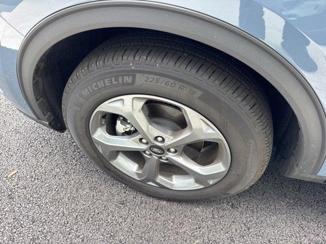 new 2025 Ford Escape car, priced at $32,814