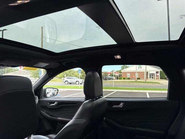 new 2025 Ford Escape car, priced at $32,814