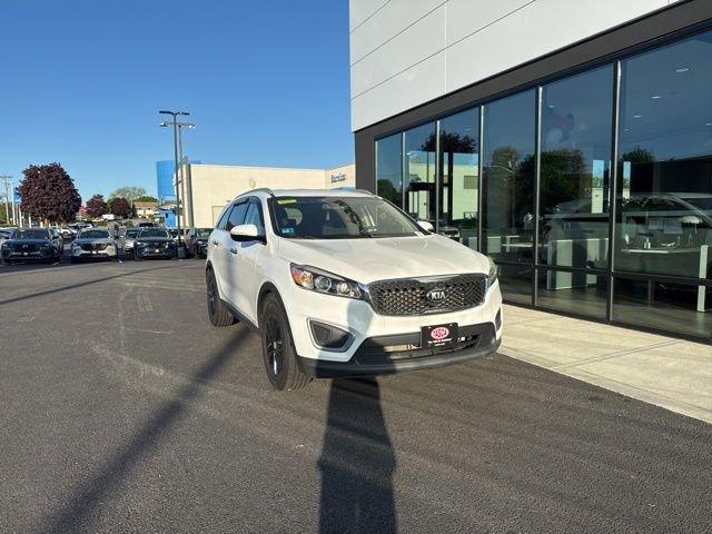 used 2017 Kia Sorento car, priced at $11,497