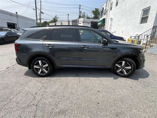 used 2022 Kia Sorento car, priced at $26,387