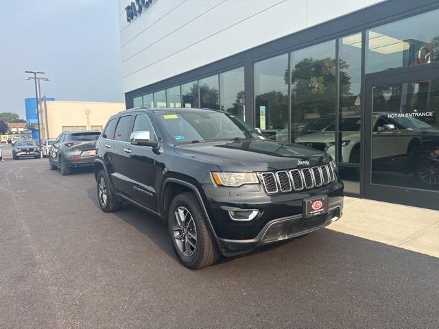 used 2018 Jeep Grand Cherokee car, priced at $21,487