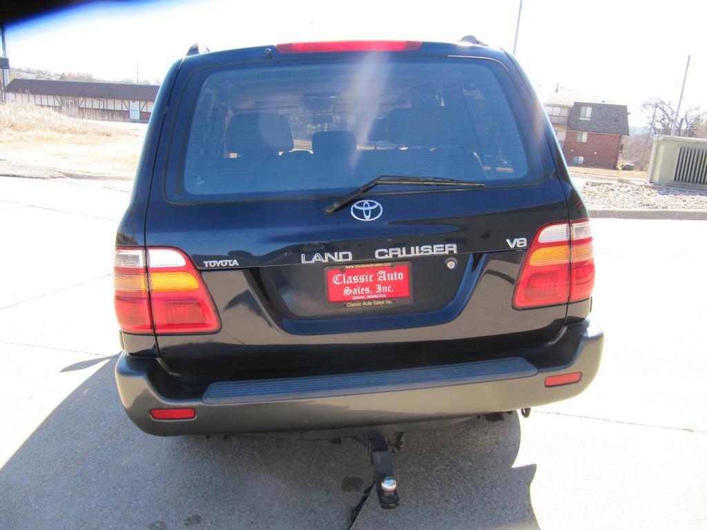 used 2000 Toyota Land Cruiser car, priced at $16,900