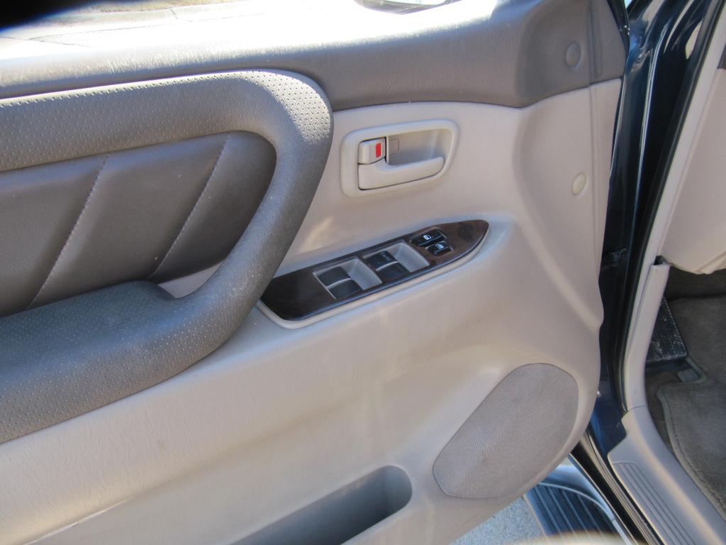 used 2000 Toyota Land Cruiser car, priced at $16,900