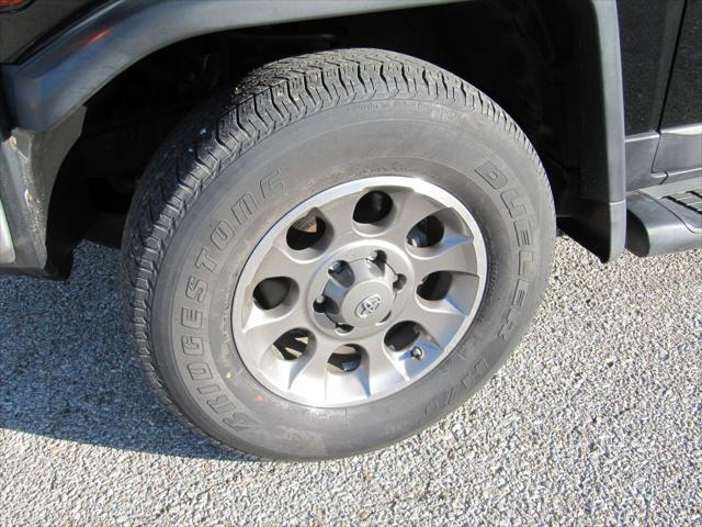 used 2012 Toyota FJ Cruiser car, priced at $27,900