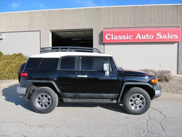 used 2012 Toyota FJ Cruiser car, priced at $27,900