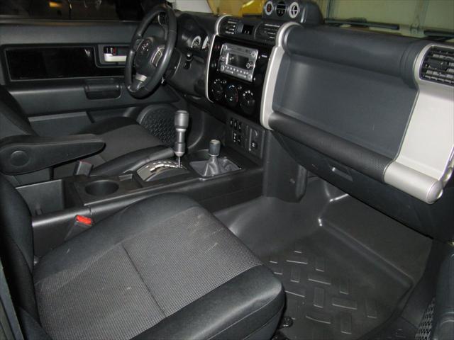 used 2012 Toyota FJ Cruiser car, priced at $27,900