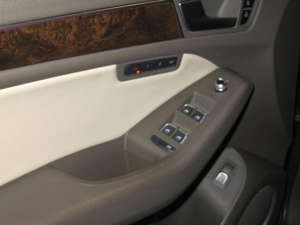 used 2013 Audi Q5 car, priced at $12,900