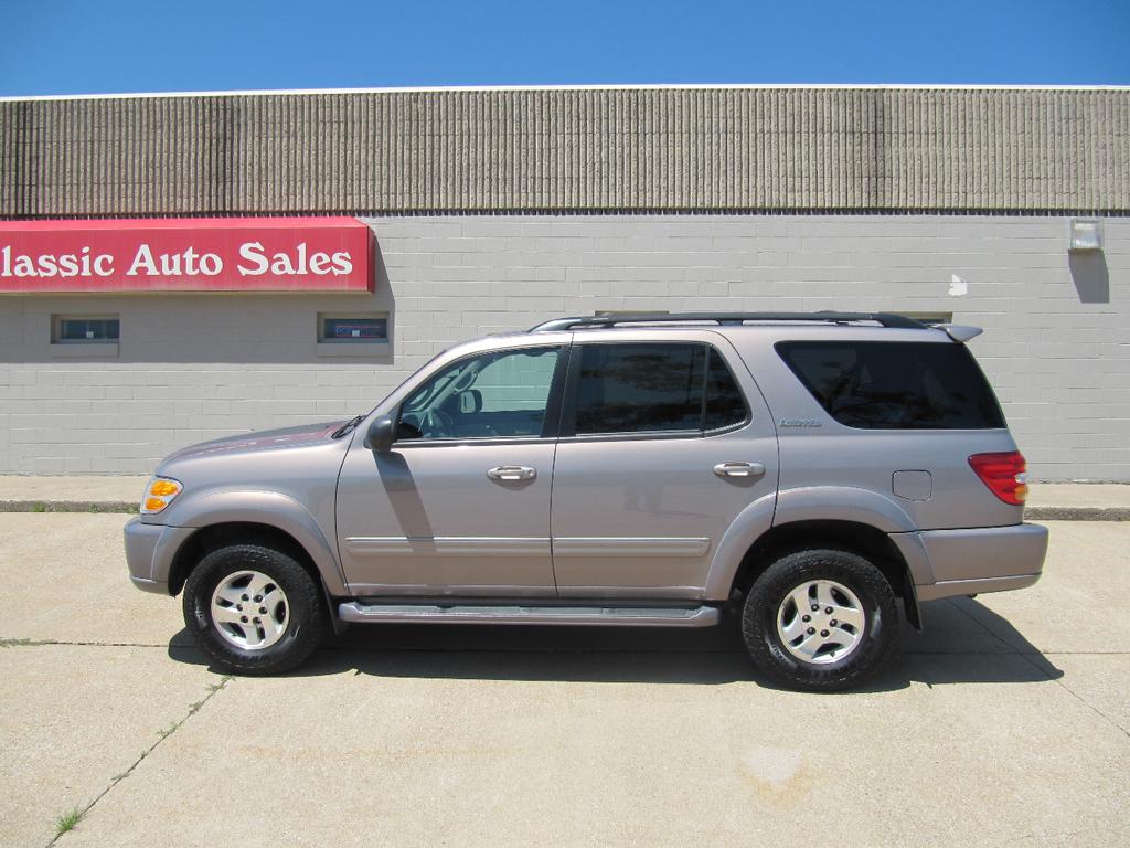 used 2001 Toyota Sequoia car, priced at $12,900