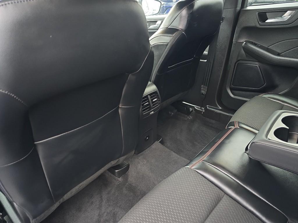 used 2023 Ford Escape car