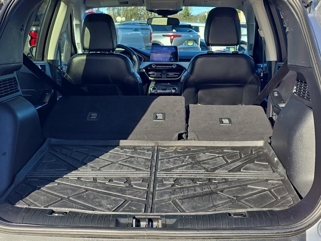 used 2022 Ford Escape car, priced at $18,995