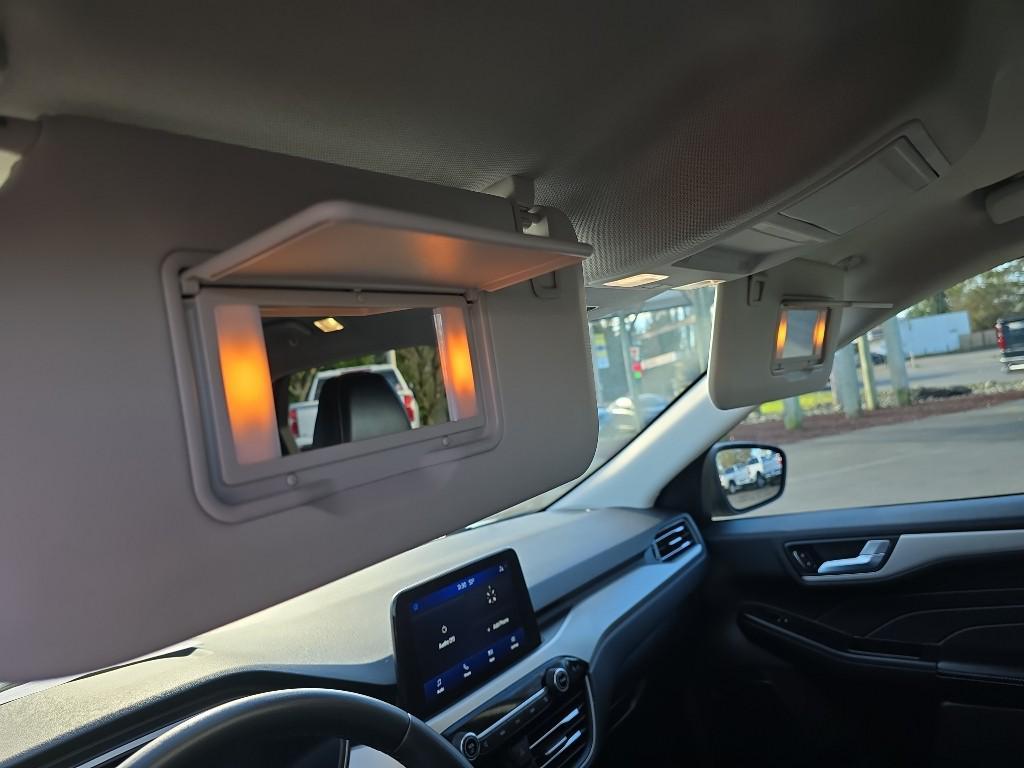 used 2022 Ford Escape car, priced at $18,995