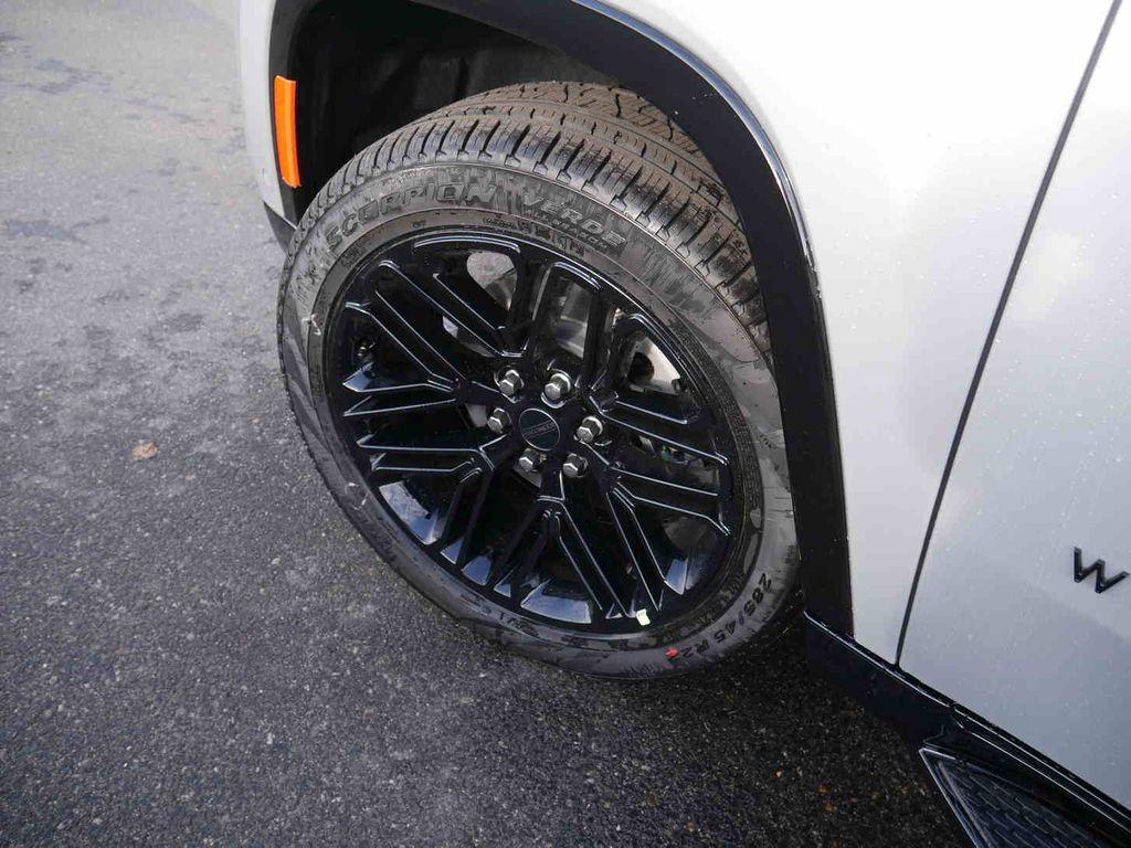 new 2025 Jeep Wagoneer car, priced at $75,267