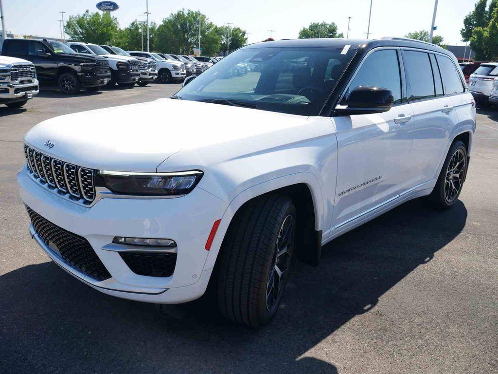 used 2023 Jeep Grand Cherokee car, priced at $43,998