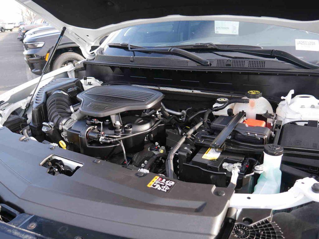 used 2023 Cadillac XT6 car, priced at $39,599