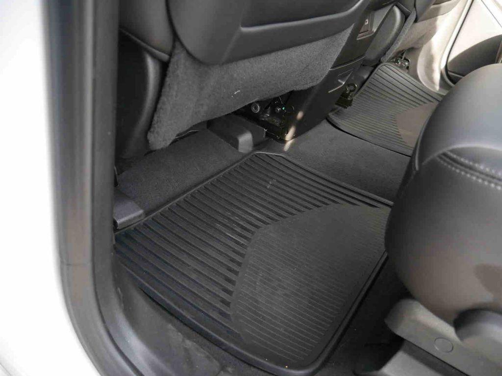 used 2023 Cadillac XT6 car, priced at $39,599