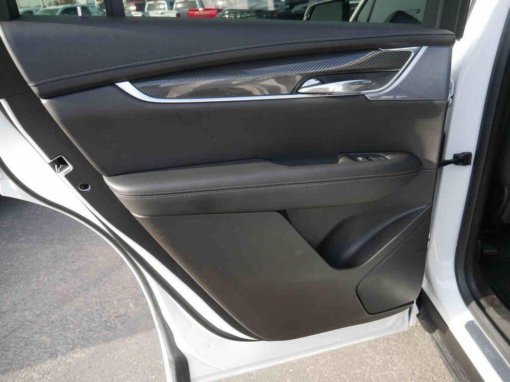 used 2023 Cadillac XT6 car, priced at $39,599