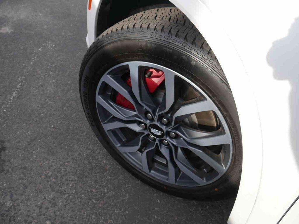 used 2023 Cadillac XT6 car, priced at $39,599