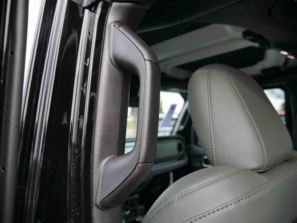 new 2026 Jeep Gladiator car