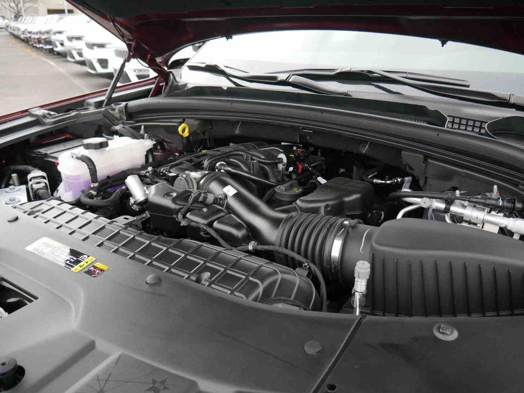 new 2025 Jeep Grand Cherokee L car, priced at $37,496