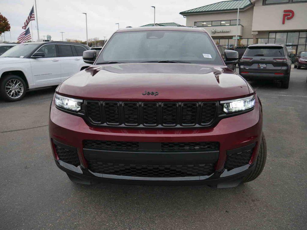 new 2025 Jeep Grand Cherokee L car, priced at $37,496