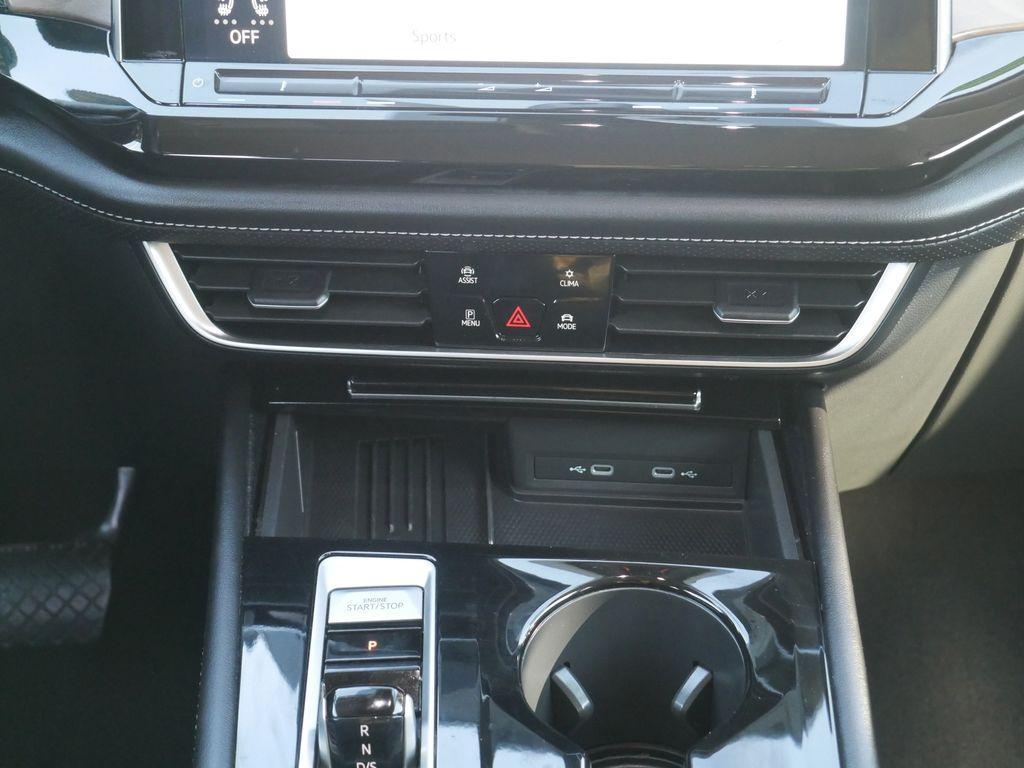 used 2025 Volkswagen Atlas car, priced at $29,998