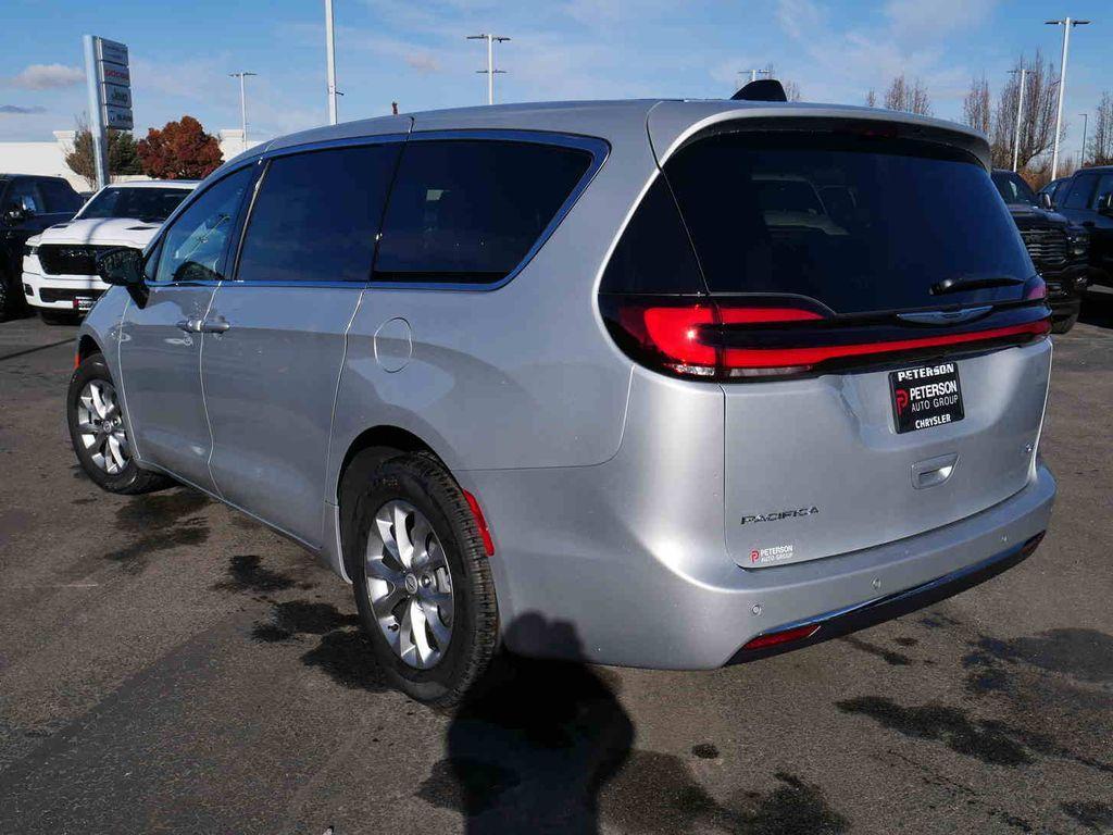 new 2026 Chrysler Pacifica car, priced at $48,053