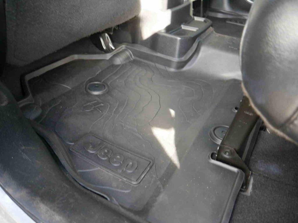 used 2021 Jeep Wrangler Unlimited car, priced at $32,699