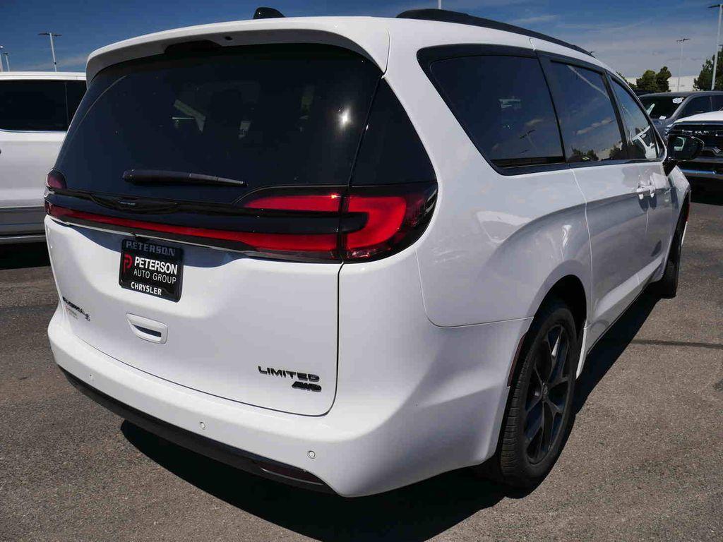 new 2026 Chrysler Pacifica car, priced at $53,776