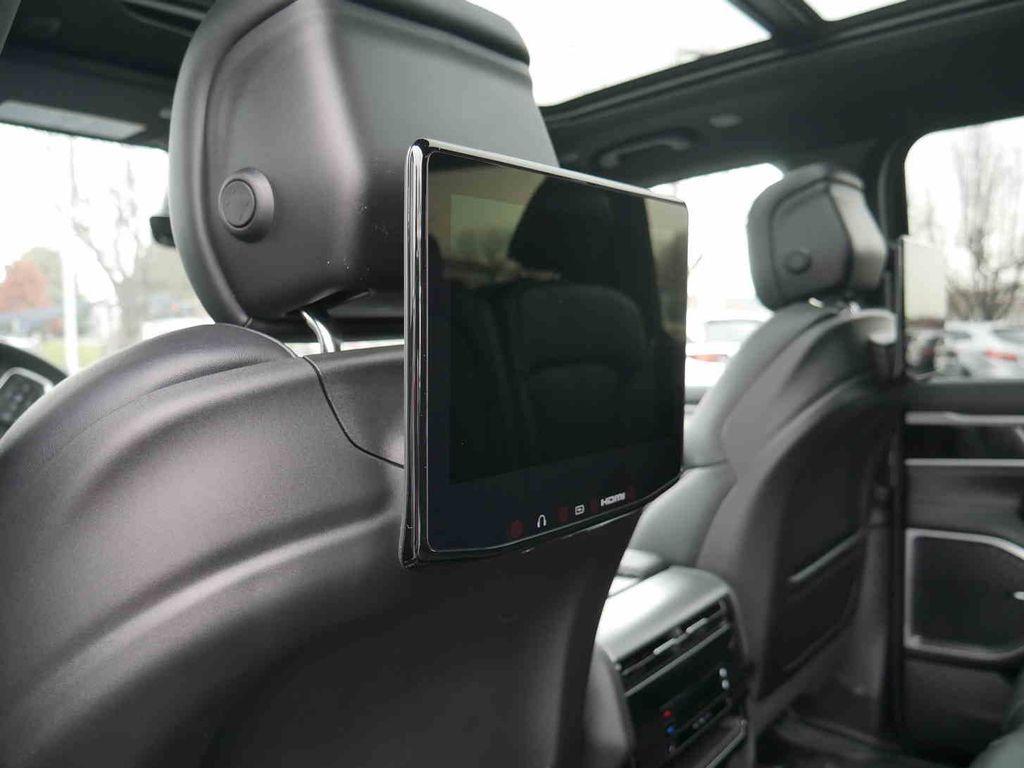 new 2025 Jeep Wagoneer L car, priced at $80,095