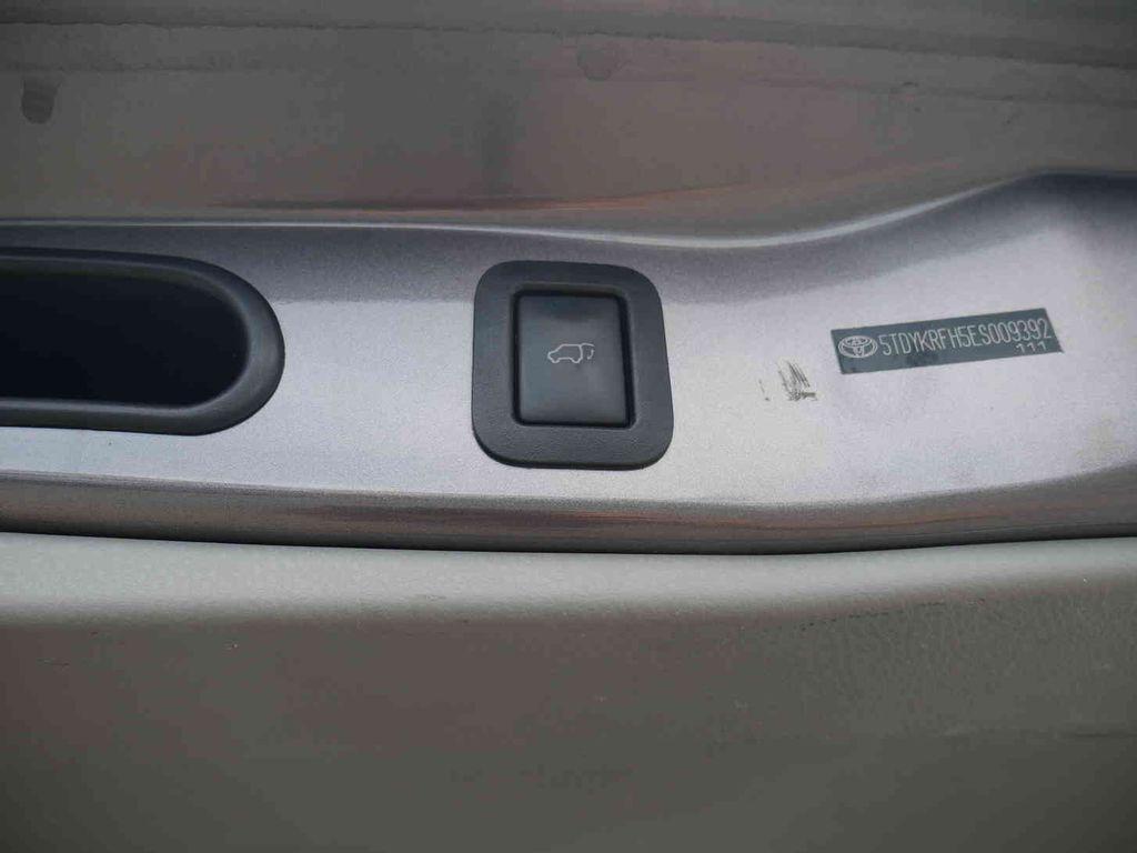 used 2014 Toyota Highlander car, priced at $16,898