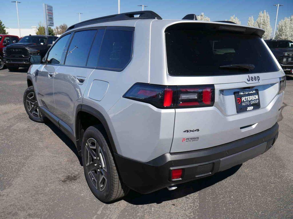 new 2026 Jeep Cherokee car, priced at $41,590