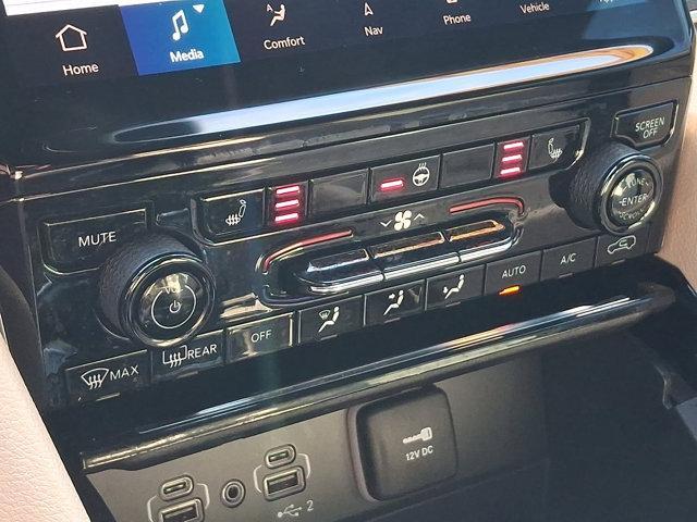 used 2023 Jeep Grand Cherokee car, priced at $34,414