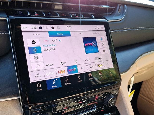 new 2025 Jeep Grand Cherokee car, priced at $47,495