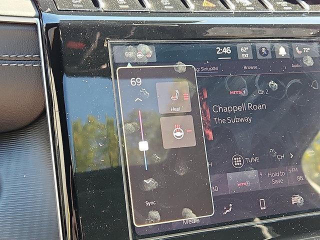 new 2025 Jeep Grand Cherokee car, priced at $44,170