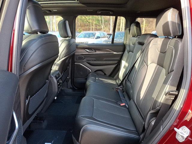 new 2025 Jeep Grand Cherokee car, priced at $60,580