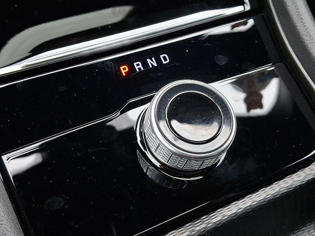 used 2025 Jeep Grand Cherokee car, priced at $39,887