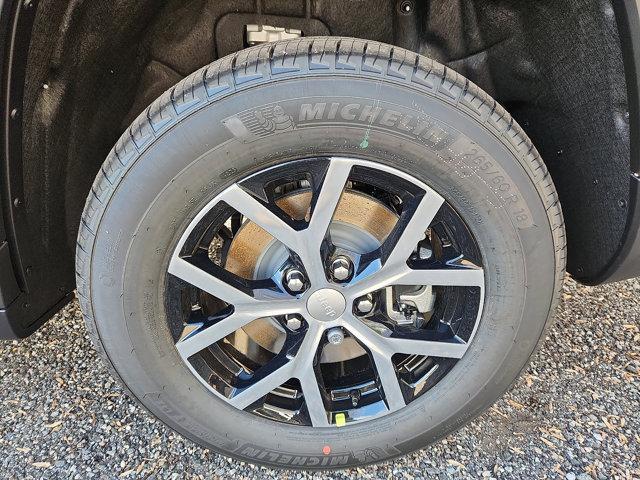 new 2025 Jeep Grand Cherokee L car, priced at $54,440