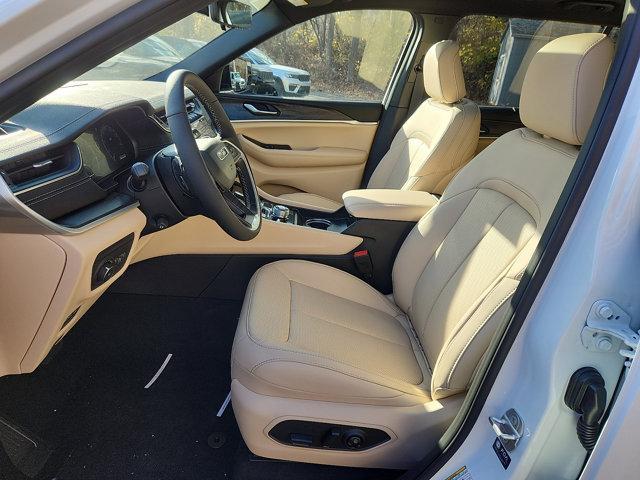 new 2025 Jeep Grand Cherokee L car, priced at $54,440